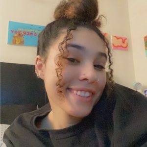 Meet your Posher, Maiah